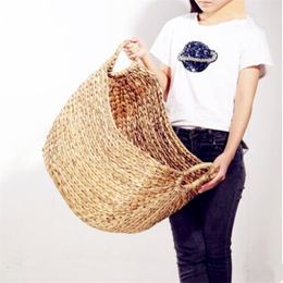 2019 NEW Manual Knitting Water Hyacinth Grass Boat Shape Storage Basket Natural Laundry Box T200602