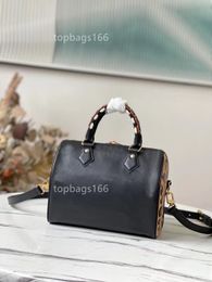 Counter same style shoulder bag clutch handbag Speedy Bandouliere designer bags Wild at Heart Empreinte baguette pillow bag M58524