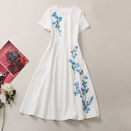 2022 Fall Autumn Short Sleeve Round Neck White Floral Embroidery Panelled Mid-Calf Dress Elegant Casual Dresses 22G032345 Plus Size XXL
