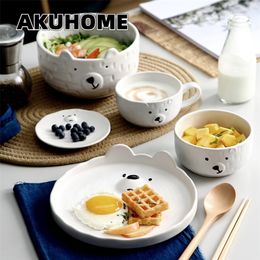 Ceramic Dishes Cute Bear Plates Bowls Home Breakfast Cartoon Japanese Creative Tableware for One Person Coffee Cup and Saucer 220408