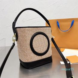 Designers bags luxurys women shoulder bag crossbody handbags classic leisure weave bucket handbag simple lady wallet summer straw wallets