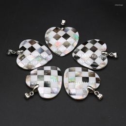 Pendant Necklaces Natural Shell Heart Shape Plaid Charms For Making DIY Necklace Accessories Gift 35x40mmPendant