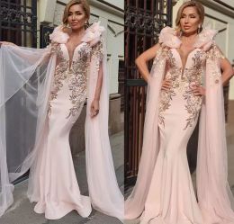 Light Pink Mermaid Evening Dresses Designer 2022 Satin Sleeveless Plunging V Neck Custom Made Plus Size Formal Ocn Wear Arabic Lace Applique Prom Gown Vestidos 401