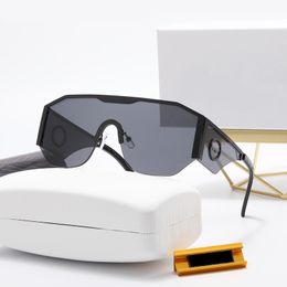 Herren-Sonnenbrille aus Metall, Vintage-Schild, Brillengestell, Eisenmann, quadratisch, Modedesigner, Damen-Sonnenbrille, grüne Farbe, passende Diamant-Dekoration, Mädchen-Geschenke