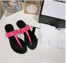 Luxus Designer Slide Hausschuhe Sommer Sandalen Strand Indoor Flache Flip Flops Leder Dame Frauen Mode Klassische Schuhe Damen Größe 35-42