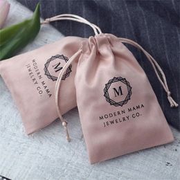 50pcs Personalised Print Velvet Drawstring Bags Flannel Jewellery Packaging Pouches Small Chic Wedding Favour Bags Custom Name 220608