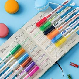 12 Colors Double Line Outline Pen Set Glitter Metallic Color Highlighter Out line Marker Pen for Art Painting School Supplies 210226