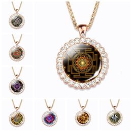 Pendant Necklaces Sri Yantra Mandala Pattern Glass Rhinestone Necklace Buddhist Sacred Geometry Rose Gold Plated Chain NecklacePendant