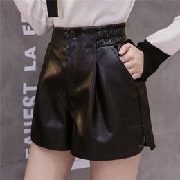 Black Loose Soft Pu Leather Shorts Women Wide Leg Faux Leather Shorts High Waist Winter Female Short Pants Femme Pantalon 220419