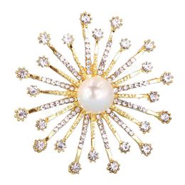 Korean Fashion Snowflake Flower Brooch Lapel Pin Scarf Buckle Natural Pearl High-End Crystal Brooches Corsage Accessories