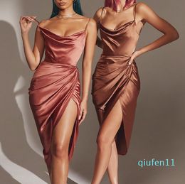 2022 Супер воротник складываемого нерегулярного платья с щелевым платьем Женская европейская и американская атласная тенденция подвесной юбки.