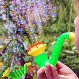150pcs Wholesale Random Color Soap Bubble Gun Blower Outdoor Child Water Blowing Toys New Creative Polyporous Wedding Machine