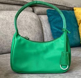 2023 Umhängetasche Damen Geldbörsen Tote Handtaschen Nylon Presbyopie Geldbörse Dame Messenger Bags JERS