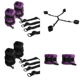 Nxy Sm Bondage Super Soft Kit Adult Sex Toys Adjustable Plush Handcuffs Ankle Cuffs under Bed Bdsm for Couple Games 220426