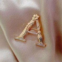 Pins Brooches Letter Zircon Stone Brooch Fashion English Symbol Design Woman Men Suit Collar Lapel Pin Party JewelryPins