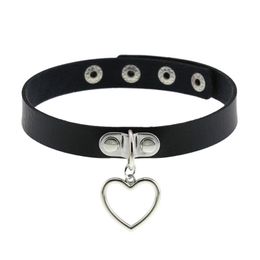 Chokers Black Leather Heart Choker Goth Collar For Girls Halloween Jewellery Gothic Grunge Cute Kawaii Necklace Egirl Chocker Accessories