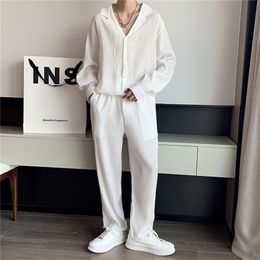 Black White Pleated Sets Men Fashion Casual Long-sleeved Shirt/Trousers Two-piece Men Korean Loose Oversized Clothing Mens Suit 220610