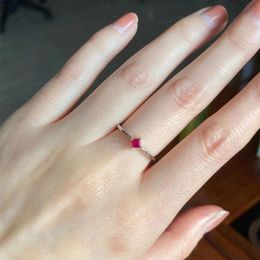 Cluster Rings Natural Ruby Ring Women's 925 Silver Simple And Atmospheric Style Jewellery For Young People's Daily NeedsCluster
