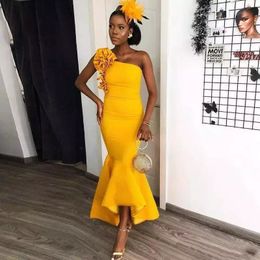 Yellow Off the Shoulder Bridesmaid Dress Evening Gown Formals Wear Mermaid Long Backless Plus Size Prom Gowns