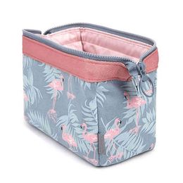 HBP Cosmetic Bags Cases New Fashion Cosmetic Bag Women Waterproof Flamingo Makeup Bags Travel Organiser Toiletry Kits Portable Makeup Bags Beautician 220825