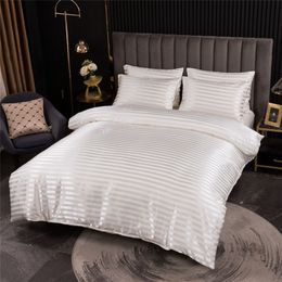 Luxury Stripe Satin Silk Bedding Set Nordic Double Bed King Size Pink Bedding Sets High-end Silks Duvet Cover with Pillowcases 220423