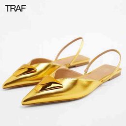 TRAF Sapatos de ouro plano Mulheres sandálias elegantes casuais mulas Pointe Slingback Shoes Luxury Woman Spring Summer Novo 2022 sandálias de festa G2205525