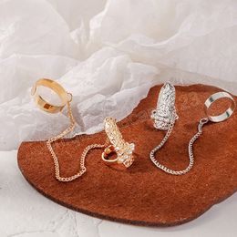 Cadeia de metal da moda anel de unhas finas para meninas mulheres strass pérola dedilhada capa protetora jóias anel de borla