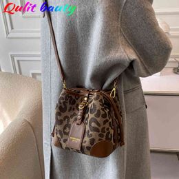 Leopard Small Pu Leather Women's Bucket Crossbody Sling Bags 2022 Spring Designer Shoulder Bag Luxury Brand Ladies Handbags Sac