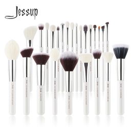 Jessup Makeup brushes set Pearl White Silver Beauty Foundation Powder Eyeshadow Make up Brushes High quality 6pcs 25pcs 220722