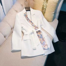 T101 Abiti da donna Blazer Manica lunga Cuciture Stampa Design Trendy Ladies Suit Corea Office Queen Blazer 2021 Primavera Autunno Capispalla Cappotto