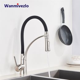 Brushed Nickel Rubber Kitchen Faucet Mixer Tap Rotation Pull Down Stream Sprayer s Cold Water One Handle 220401