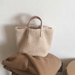 Bag Girl 2022 new autumn winter ins lamb hair girl fashion versatile simple large capacity one shoulder handbag