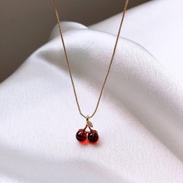 Pendant Necklaces Luxurious Burgundy Cherry Necklace Selling Fashion Trendy OL Ladies Premium Gifts For Ies GirlfriendsPendant