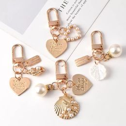 Heart Shell Pendant Keychain Rings Mini Women Girls Fashion Elegant Letter Cute Imitation Pearls Key Chain Gifts Handbag Hanging Charm Keyring Accessories