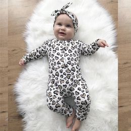 2Pcs born Baby Girls Clothes Set Cotton Hearts Print Infant Long Sleeve Jumpsuit+Headband Toddler Clothing 220507