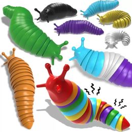 Novelty Slugs Fingertip Snails Slugs Plastic Rainbow Bug toys Decompression Vent Toy Children's Educational Caterpillar