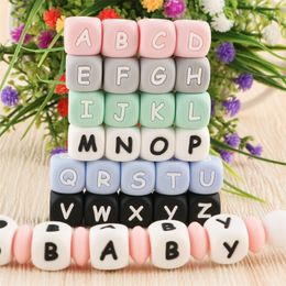 Kovict 12mm 100pcs Silicone letters colourful Beads Baby Teether Beads For Personalized Name DIY rodent Chewing Alphabet Bead 220507