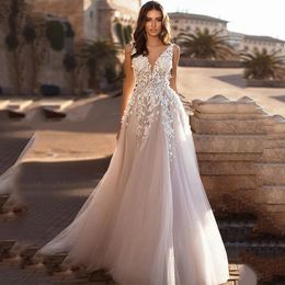 Fancy Deep V Neck Wedding Dress Lace Appliques Backless Bridal Gowns Sleeveless Sweep Train Floor Length Formal Robe de mariee