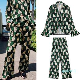 Women's Two Piece Pants Autumn Streetwear Women's Sets 2 Pieces Laminate Decorate Printed Long Sleeves Shirt High Waist Flare Casual Out