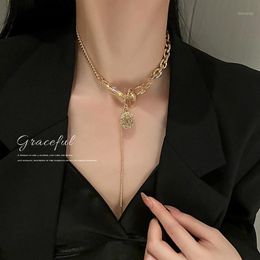 Pendant Necklaces Pearl Necklace Vintage Chunky Link Chain Medal T-buckle Collarbone Fashion Valentine Jewelry For WomenPendant