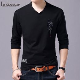 Fashion Brand T Shirt For Men Korean Boyfriend Gift Trending Tops Streetwear V Neck Print Long Sleeve Tee Men Clothes 201116