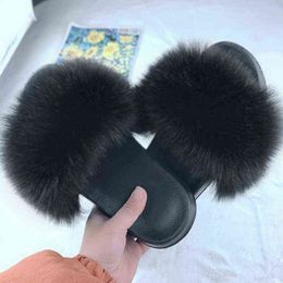 2022 Fashion Home Outdoor Women Furry Slippers Ladies Shoes Plush Fox Hair Fluffy Sandals Female Fur Slippers Winter Warm Slides G220730