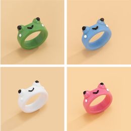 Frog Rings for Women Colourful Animal Acrylic Resin Ring Cute Chunky Plastic Finger Rings Trendy Knuckle Frog Ring