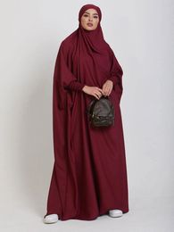 Ethnic Clothing Ramadan Jilbab Prayer Dress Women Muslim Hijab Robe With Hoodies Velvet Satin Batwing Sleeve Long Khimar Burqa Islam Dubai N