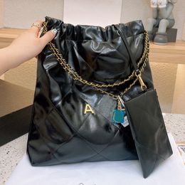 Designer Women 22 Hobo Shopping Bag France Brand Chains Drawstring Tote Сумки Масло Воск Кожа Qulited Большая вместительная сумка через плечо Luxurys Designers Bags