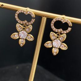 Designer Hoop Earrings Flower Fashion Jewellery For Womens Luxury Diamond Earring Gold Silver Men Earring Jewelrys Letter Ear Studs 2204022D