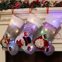 -2022 Gllowing Christmas Stocking LED LED personalizado de Natal Bolsa Candy Decoração de Ano Novo para Home Navidad Decoração de Árvore de Natal Sxjun17