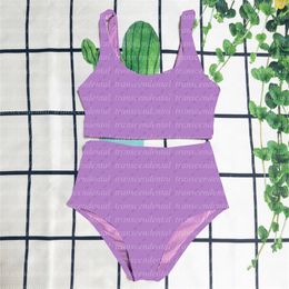 Hot Swim Wear Skims Swimsuit Bikini Conjunto de roupas de banho de duas peças com almofadas Ternos de banho Letra pequena cintura alta