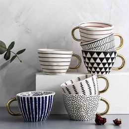 Creative Hand Painted Ceramic Mug Cup for tea Coffee Cups With Gold Handgrip teacup Breakfast Milk Cup Kitchen Tableware 210409