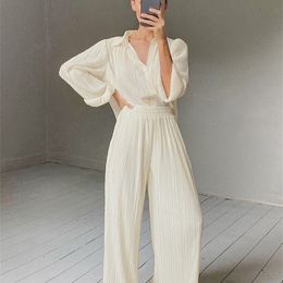 Mnealways18 Beige Pleated Wide Leg Womens Fashion Casual Loose Trousers Office Lady Elegant Long Palazzo Pants 220811